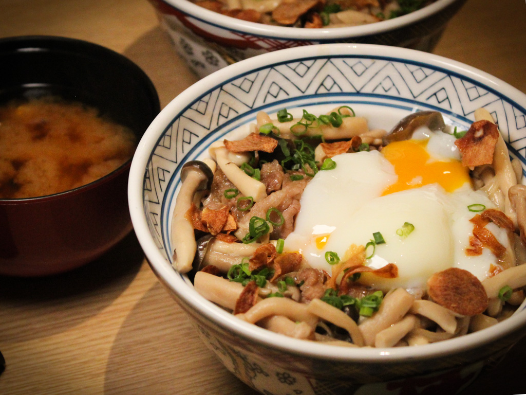 ryokudo far east square